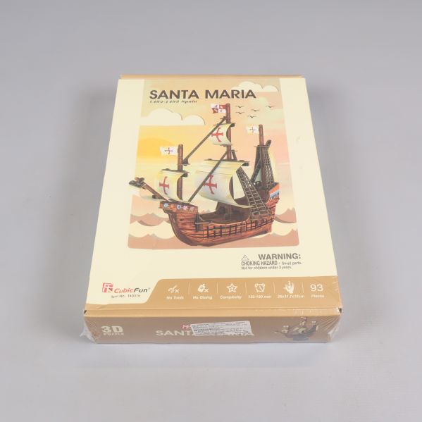 Framsidan av Santa Maria 3D-pussel i kartongförpackning