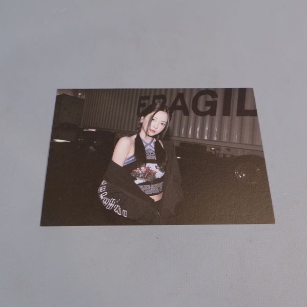 Foto på artist inkluderat i albumet Antifragile