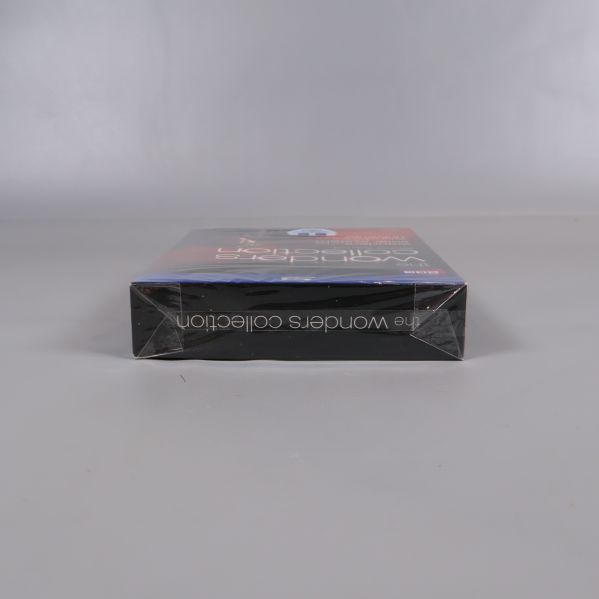 Nederkant av The Wonders Collection Blu-ray-box