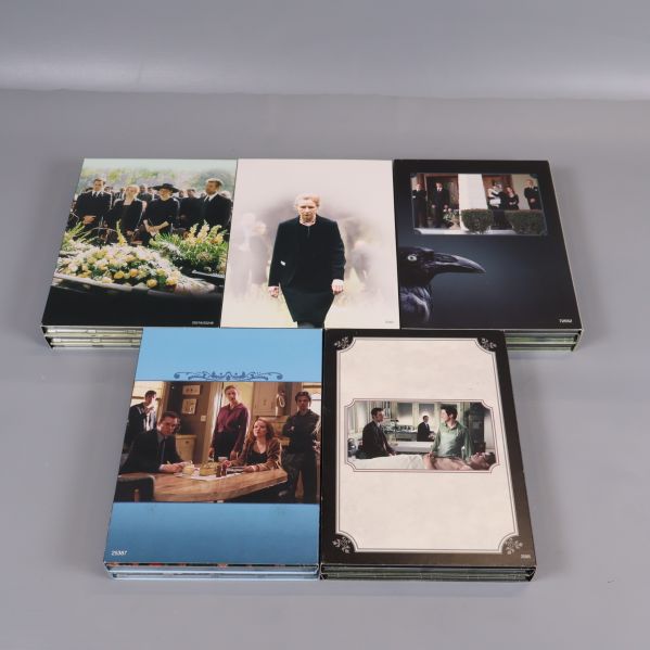 Fler fodral från DVD-boxen med motiv och bilder