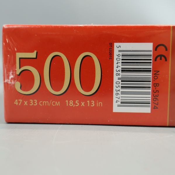 Detaljbild med stor text 500 och måttangivelser