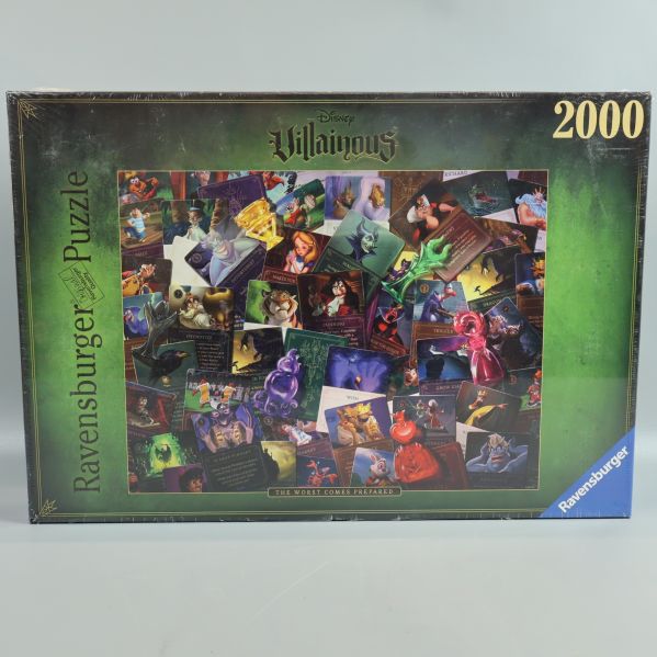 Framsidan av Ravensburger Disney Villainous pussel med färgrikt motiv