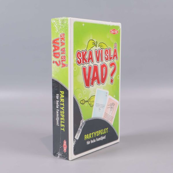 Sida och framsida av spelet Ska vi slå vad