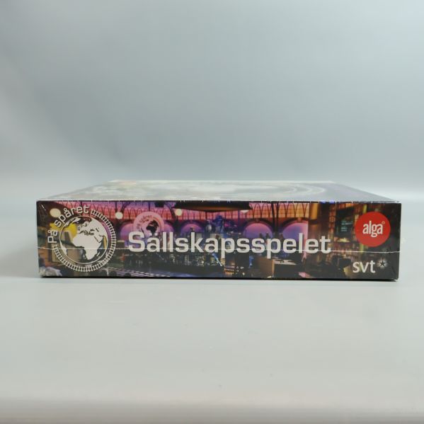 På spåret sällskapsspelets andra långsida med samma motiv