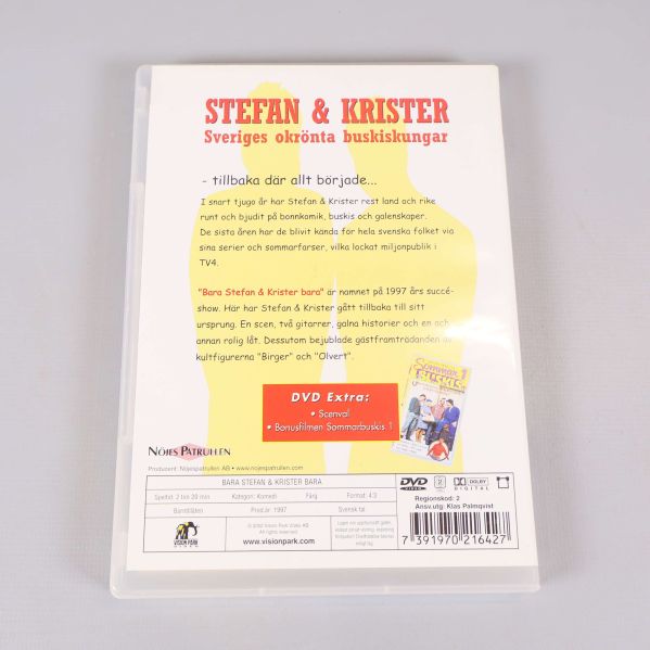 Baksida av DVD-fodral med beskrivning och extramaterial