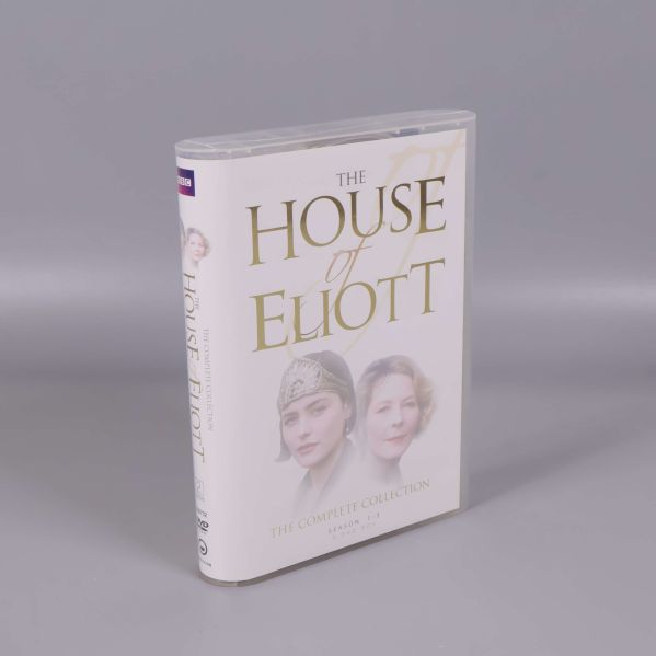 The House of Eliott-dvd-box stående i vinkel