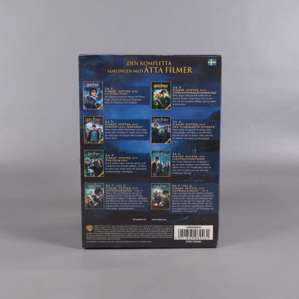 Baksidan av Harry Potter dvd-box visar alla 8 filmer