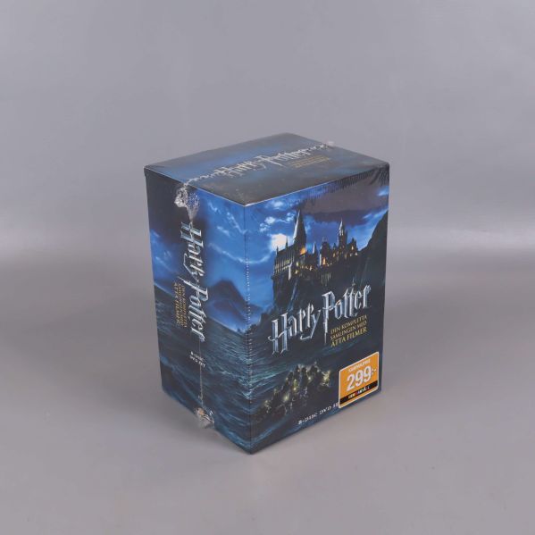 Harry Potter dvd-box snett framifrån med prislapp på hörnet