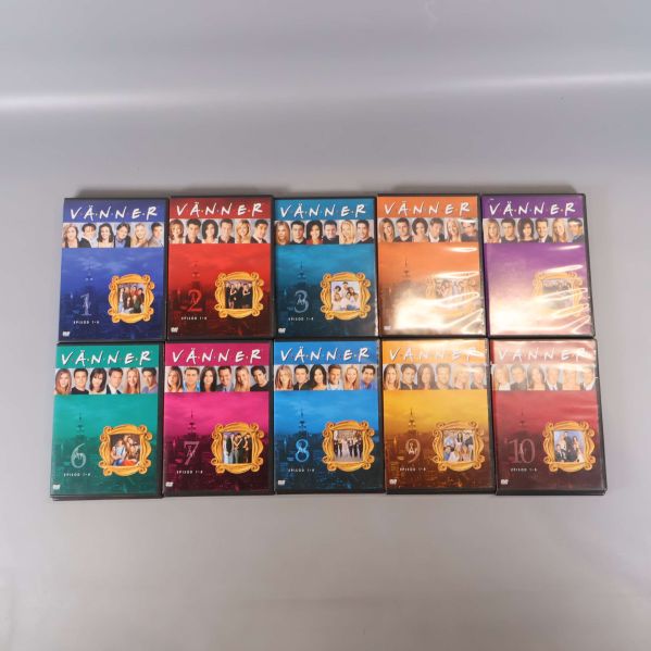 Friends-dvd-fodral grupperade per säsong på rad