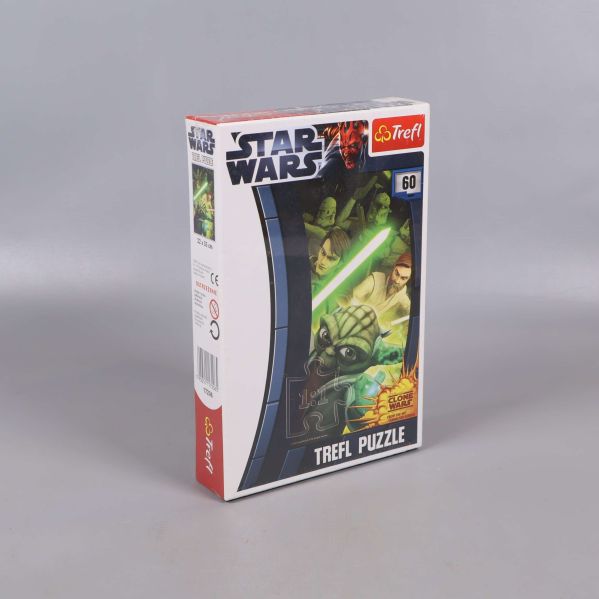 Star Wars Trefl pusselask snett framifrån med färgglatt motiv