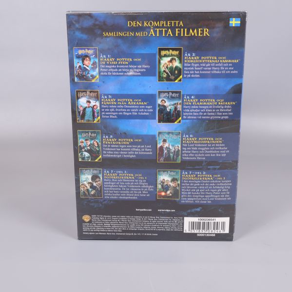 Baksidan av boxen med information om alla åtta Harry Potter-filmer