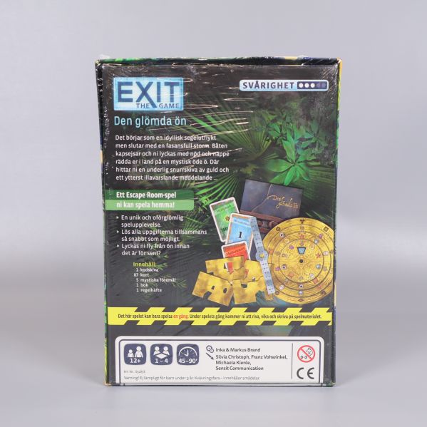 Baksidan på spelet EXIT Den glömda ön med spelmaterial