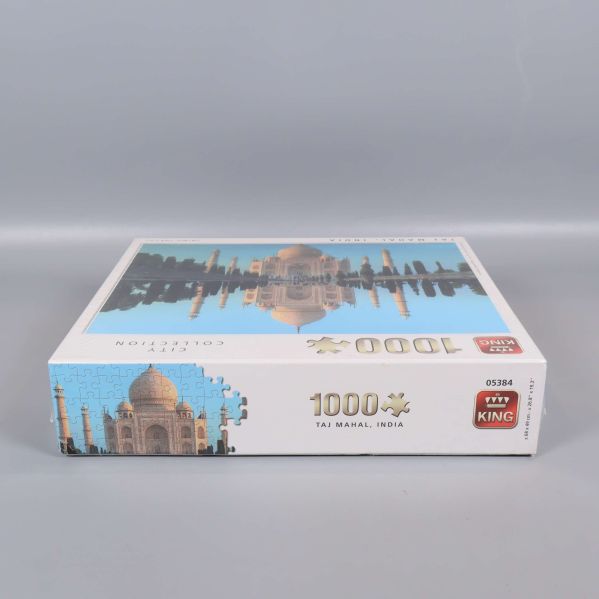 Pusselask liggande, motivet Taj Mahal synligt
