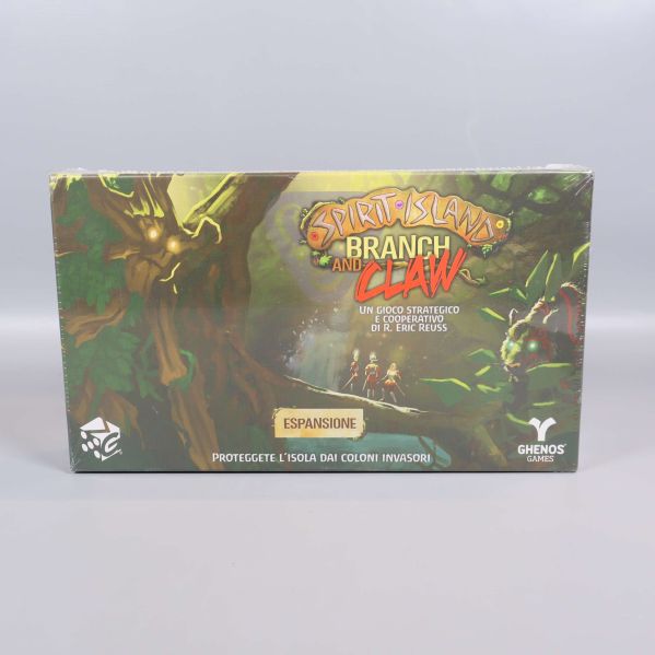 Framsidan på Spirit Island: Branch and Claw expansion med färgstarkt motiv