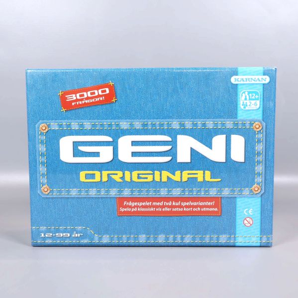 Geni Original spel med 3000 frågor visas framifrån