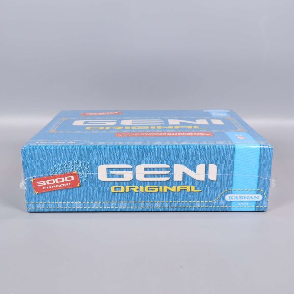 Geni Original spelask med 3000 frågor sedd från sidan