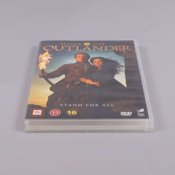 Outlander säsong fem DVD-box i plastfodral