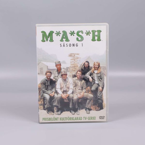 M*A*S*H säsong 1 dvd-box rakt framifrån