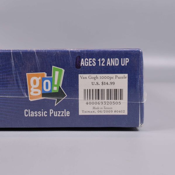Närbild på etikett: Van Gogh 1000pc Puzzle och åldersrekommendation