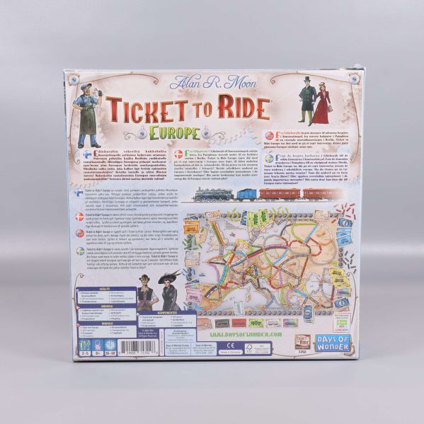 Baksidan av Ticket to Ride Europe med kartdetaljer och information