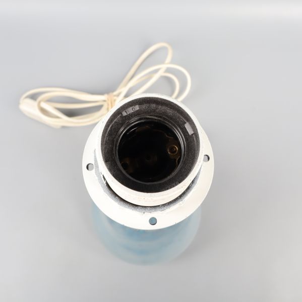 Toppen av lampfotens sockel