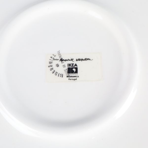 IKEA-varumärkesetikett på keramisk botten