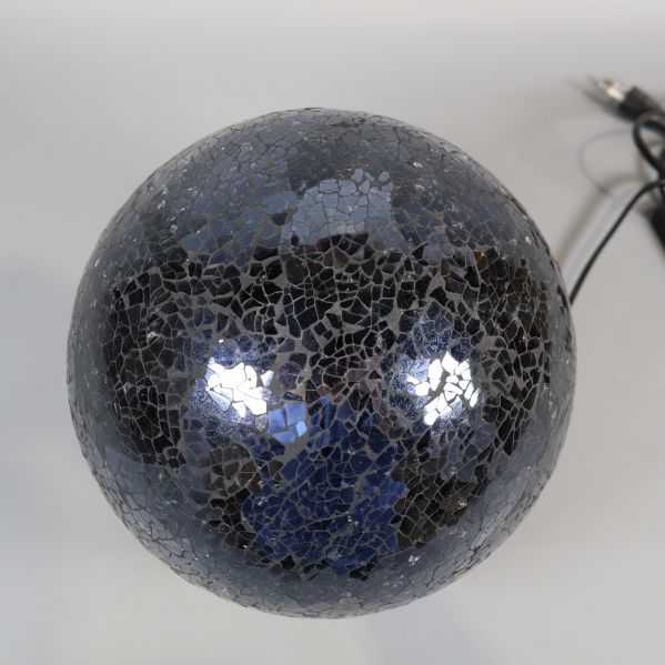 Ovanifrånvy av det glittrande mosaikklotet