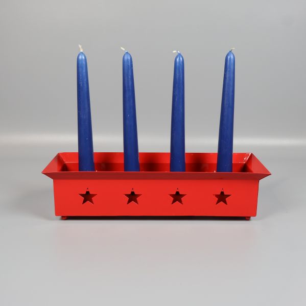 Röd adventsljusstake