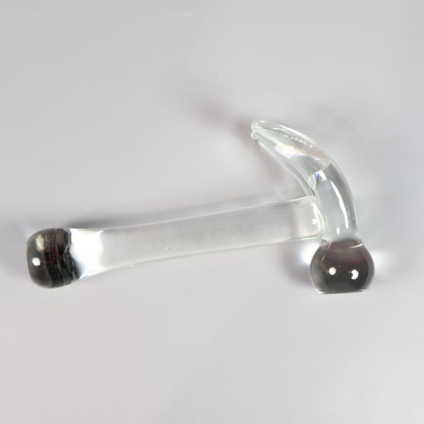 Genomskinlig glashammare sedd ovanifrån