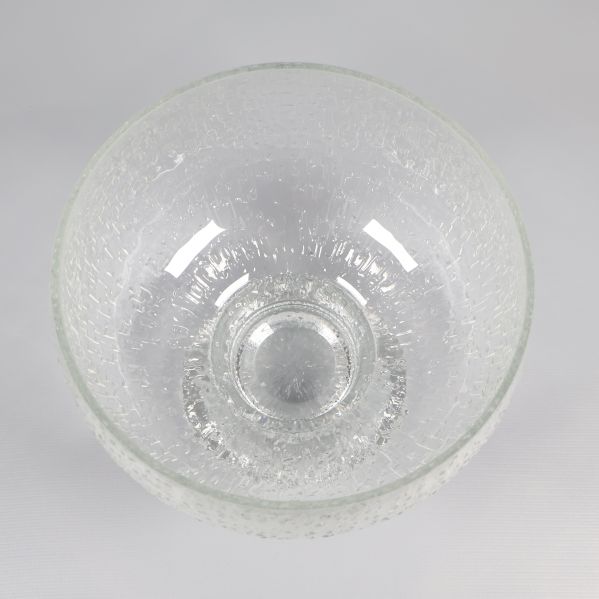 Glasskål sedd uppifrån med rund öppning