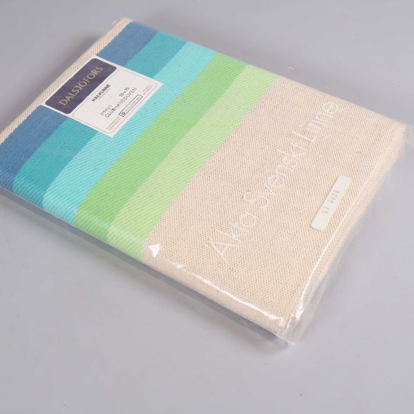 Sidobild av linne handduk