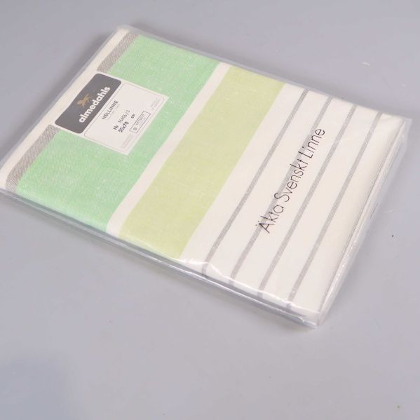 Sidovy av hellinneförpackning