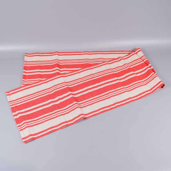 Löpare med klassiska ränder