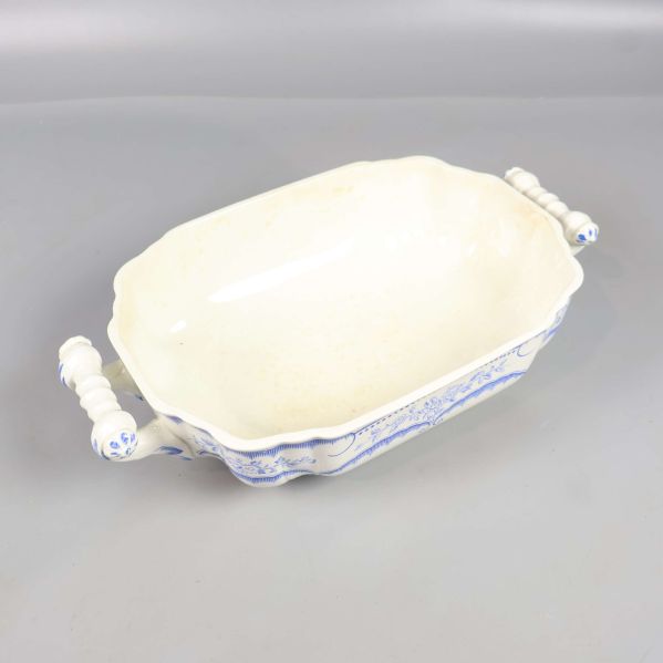 Sopptérin utan lock, invändigt ljus insida och antydan till bruksspår