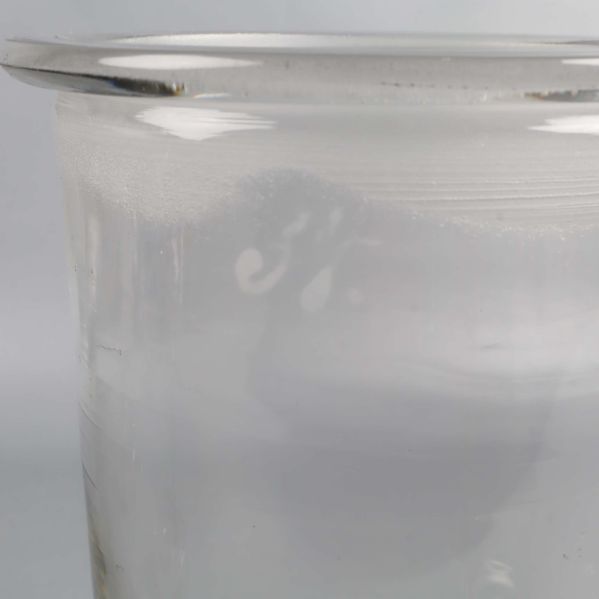 Närbild av märken på yttersidan