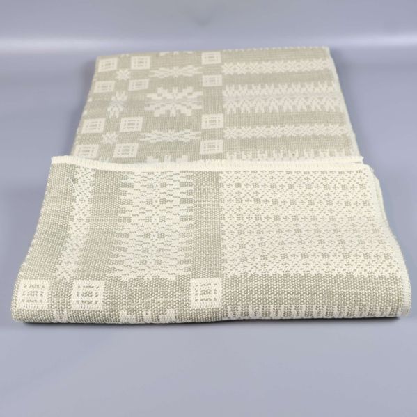 Linnemönstrad duk hopvikt på neutral bakgrund