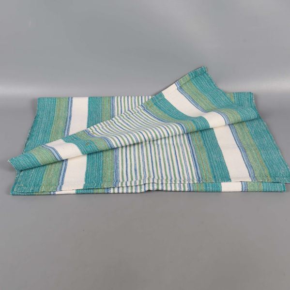 Löpare med uppvikt hörn i blått och grönt