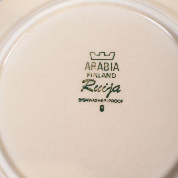 Närbild av stämpel Arabia Finland Ruija