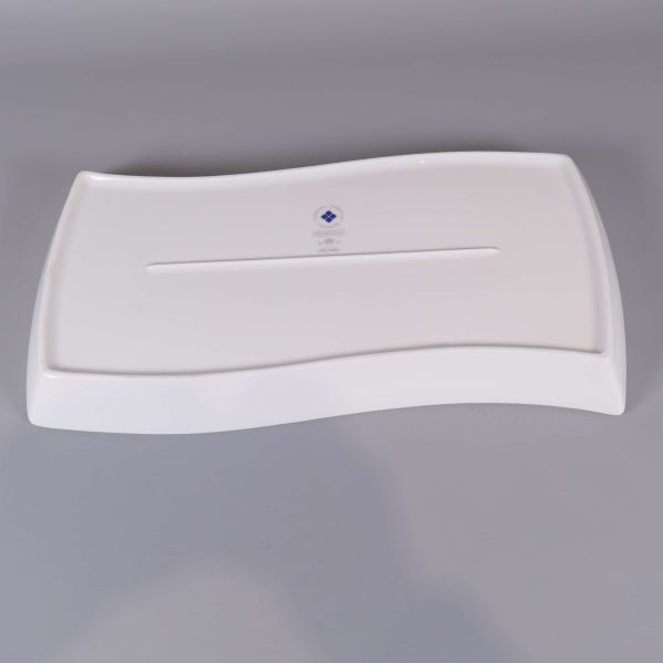 Fatets undersida med märkning synlig