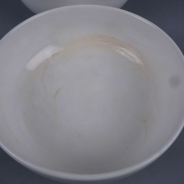 Närbild av invändigt fat med bruksspår