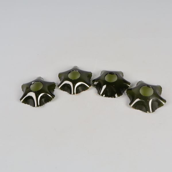 Ljushållare vända upp och ner för att visa botten