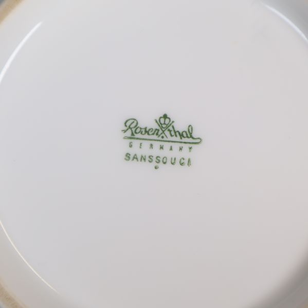 Stämpel med Rosenthal Sanssouci under tekannan
