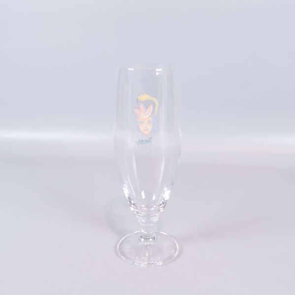 Glas bakifrån utan dekor synlig