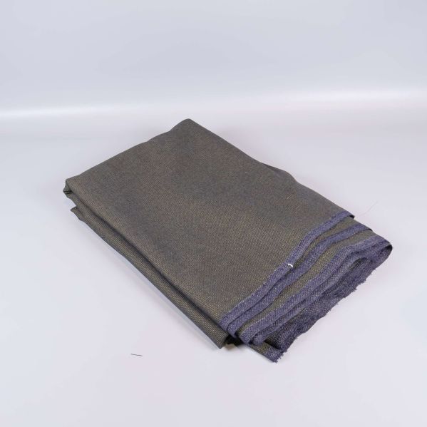 Hopvikt brunmelerad textil med blå kant