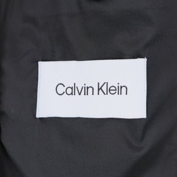 Calvin Klein etikett på insidan av kavajen