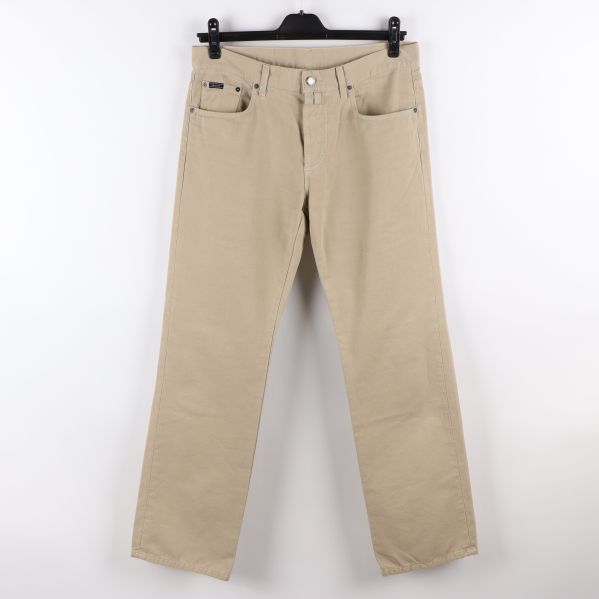 Beiga jeans med rak passform, framifrån
