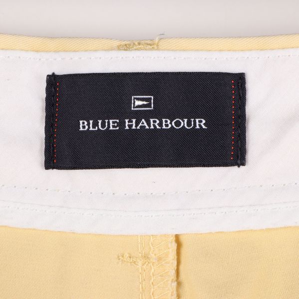 Blue Harbour etikett på insidan av shortsen