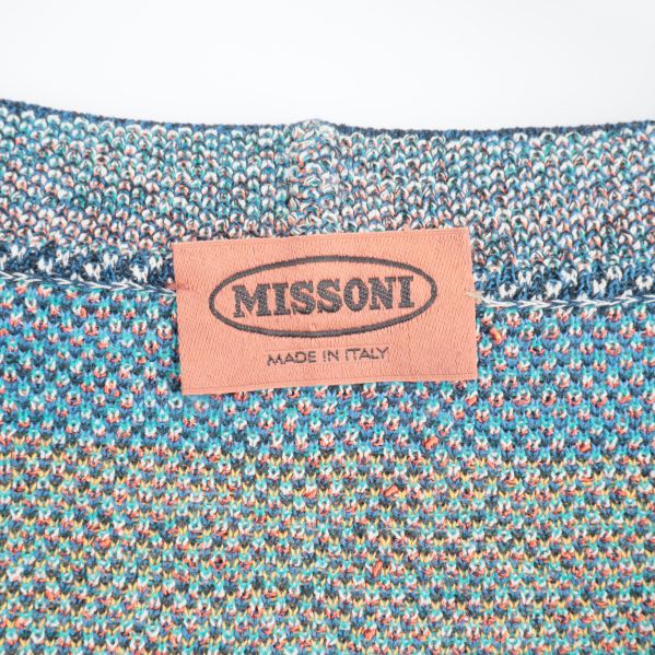 Närbild av Missoni etikett