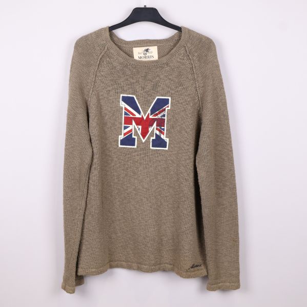 Beige stickad tröja med M och England-flagga fram
