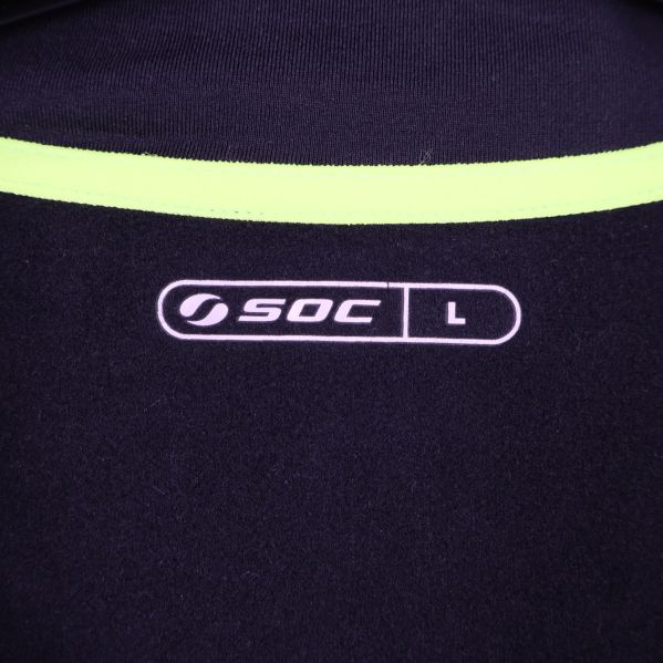 Storleks- och varumärkestryck SOC i nacken